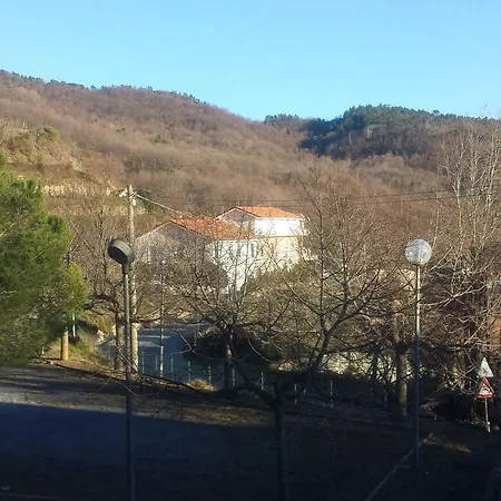 Al Sole Ad Aquila Di Arroscia Im A Trenta Chilometri Dal Mare Hotel 2*
