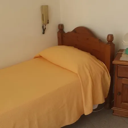Hotell Al Sole Ad Aquila Di Arroscia Im A Trenta Chilometri Dal Mare 2*