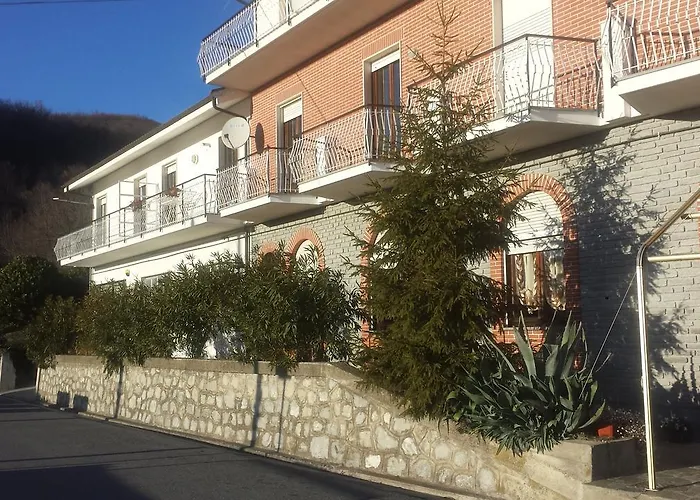 Ξενοδοχείο Al Sole Ad Aquila Di Arroscia Im A Trenta Chilometri Dal Mare Onzo